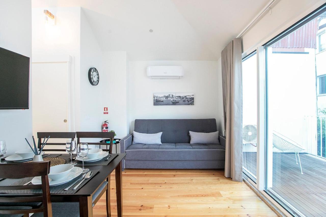 Lovelystay - Cozy 1Br In Santa Catarina W/ Balcony ปอร์โต ภายนอก รูปภาพ